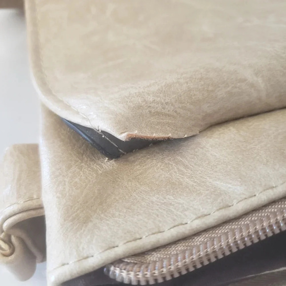 Ecosse Tan  Medium Womans CrossBody Bag. - Picture 6 of 11